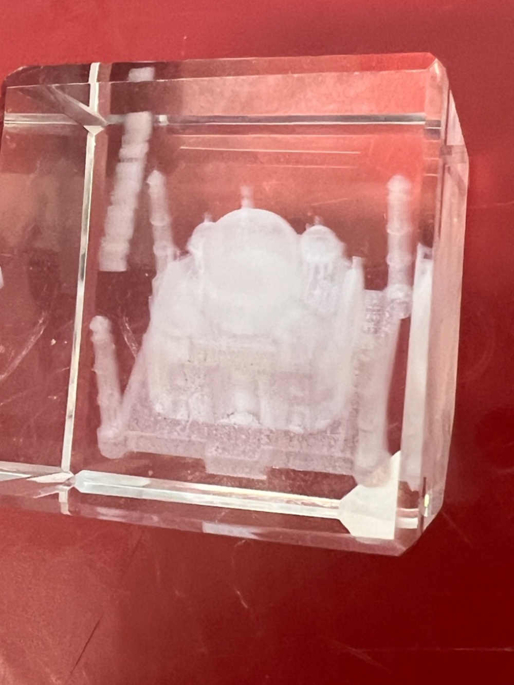 An EXPION branded diamond-shaped 3D laser-etched Taj Mahal crystal paperweight - Picture 7 of 8